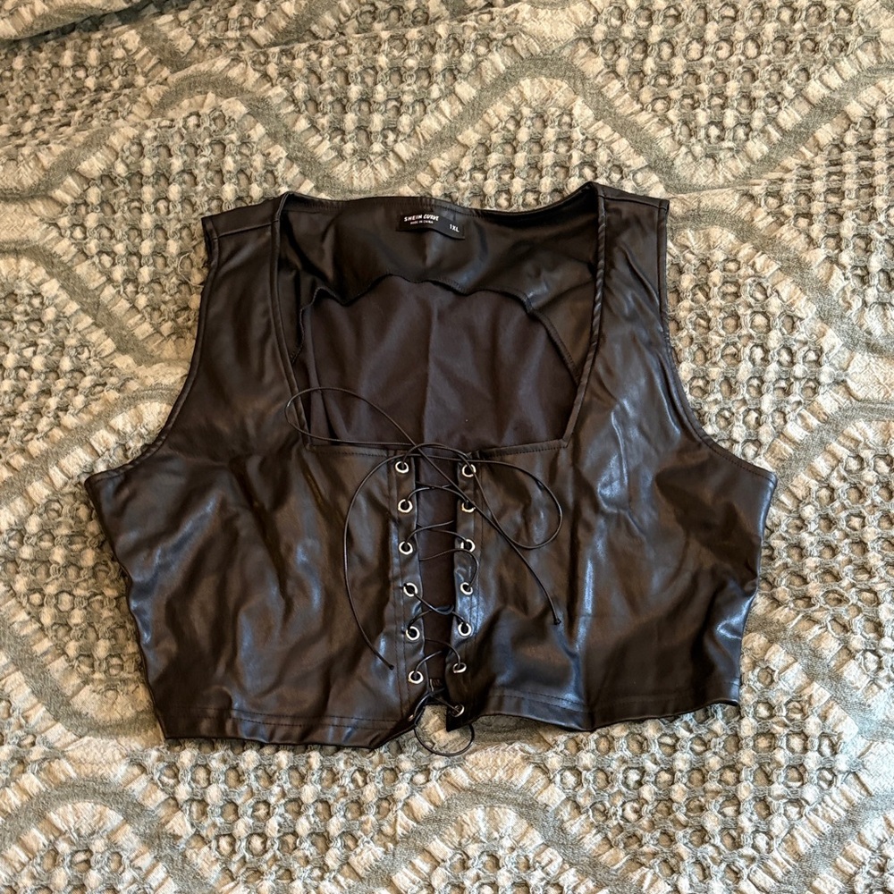SHEIN Curve Black Lace-Up Faux Leather Crop Top